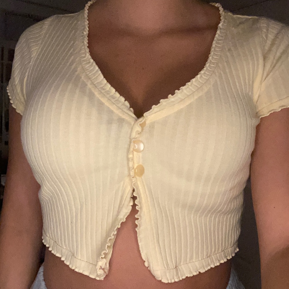 Yellow PacSun top